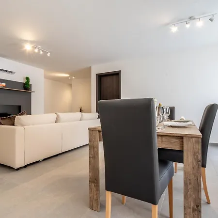 Modern & Airy 2 Bedroom In Ibragg Appartamento Is-Swieqi